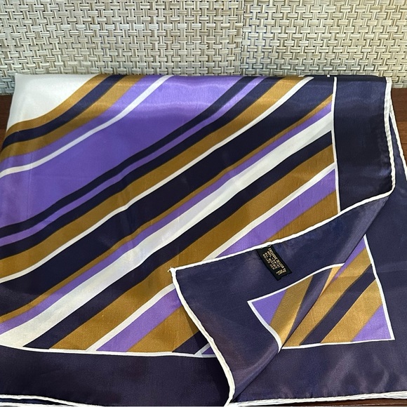 🌟HP🌟VTG 1980s Purple & Gold Acetate Geometric Patterned Scarf Japan - Picture 7 of 10